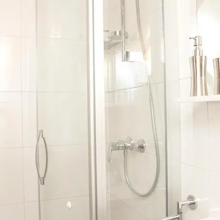 Apartments & Room Kartolina * Split